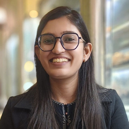 Dr. Ragini Singhania