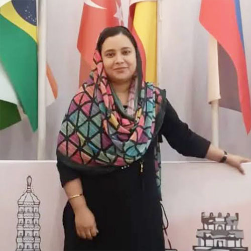 Dr. Ezzat Khalda